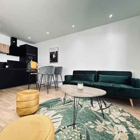 1 Lenoir Cocon Romantique Avec Jacuzzi Au Centre