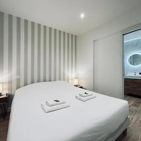 1 Lenoir Cocon Romantique Avec Jacuzzi Au Centre Apartment *