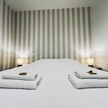 1 Lenoir Cocon Romantique Avec Jacuzzi Au Centre Apartment