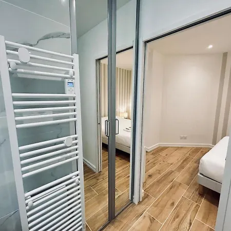 Apartment 1 Lenoir Cocon Romantique Avec Jacuzzi Au Centre